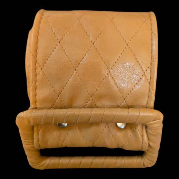 Retro 80's Camel Faux Leather Quilted Belt - Picture 8 of 10